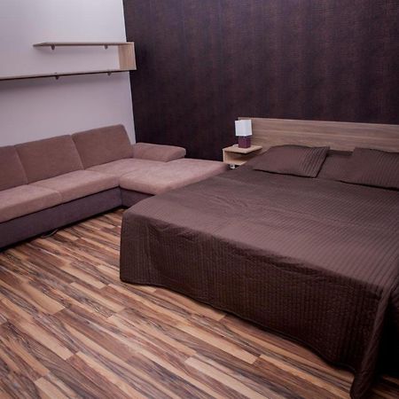 Club Mendan Aparthotel ซาลาคาโรส ภายนอก รูปภาพ