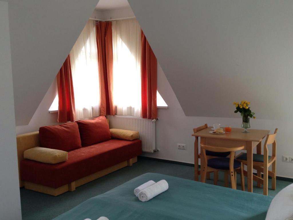 Club Mendan Aparthotel ซาลาคาโรส ภายนอก รูปภาพ