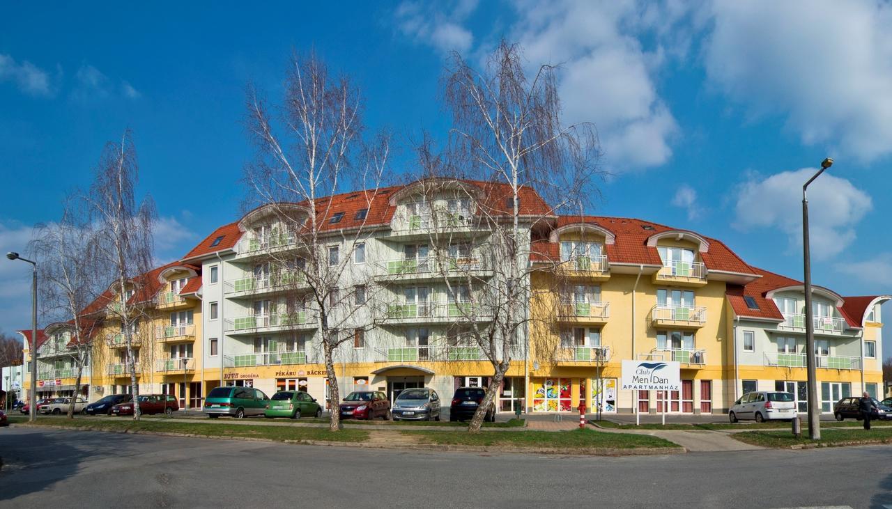 Club Mendan Aparthotel ซาลาคาโรส ภายนอก รูปภาพ
